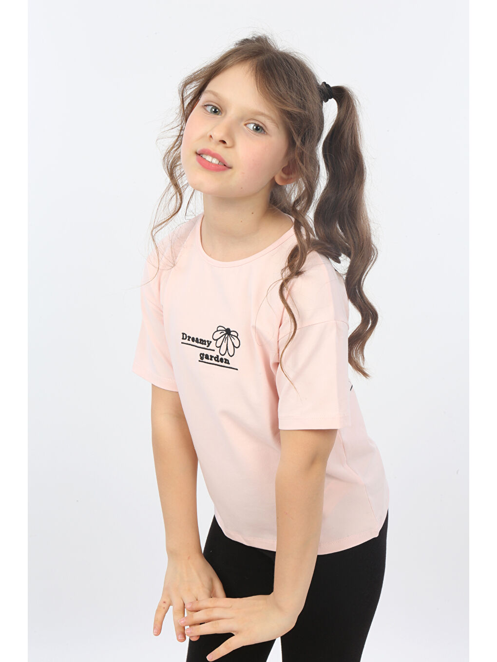 Pembe Kız Çocuk Dreamy Garden Nakışlı Tişört-4