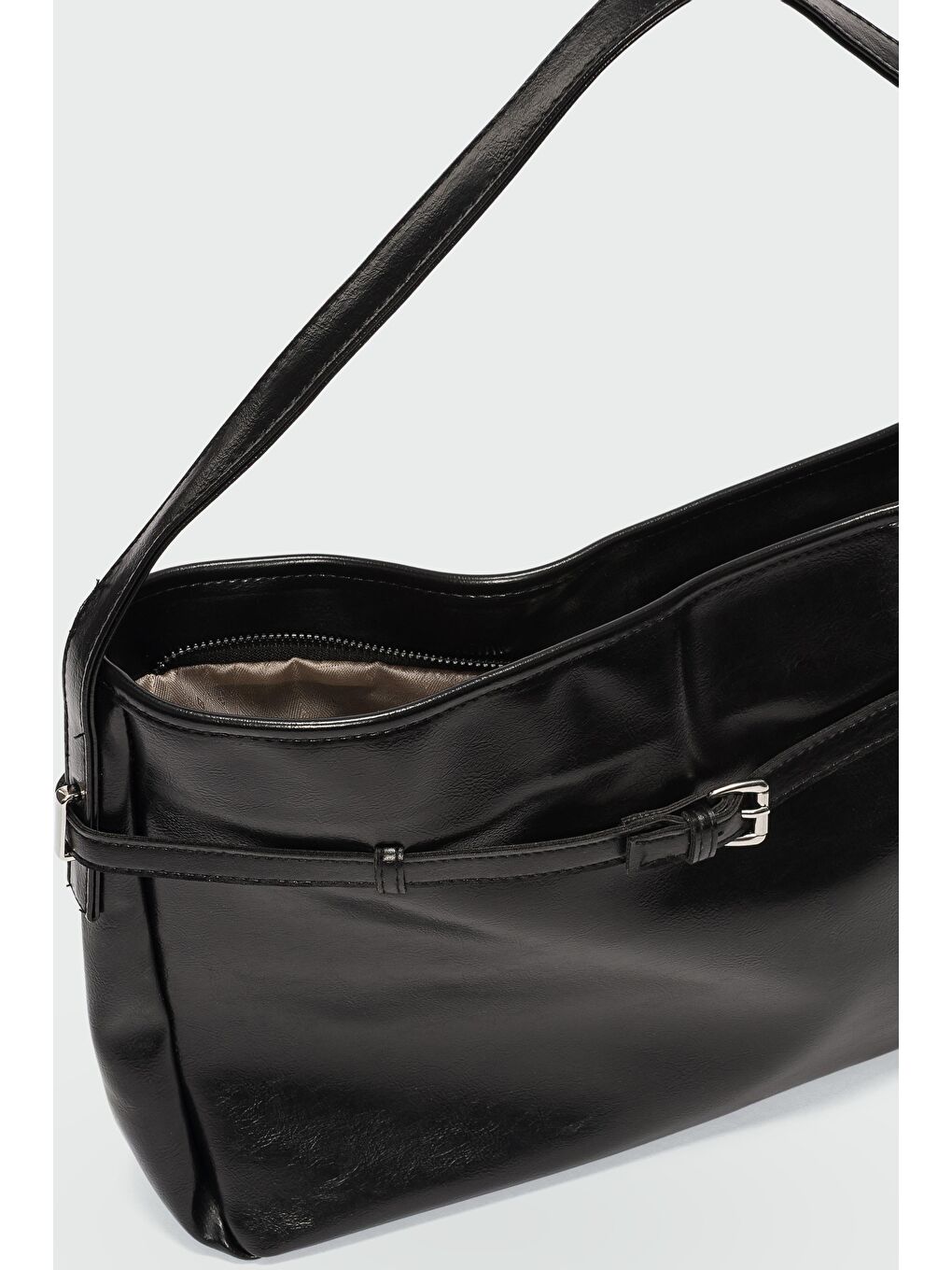 Giulio Kemer Detaylı Omuz Çantası Siyah-2