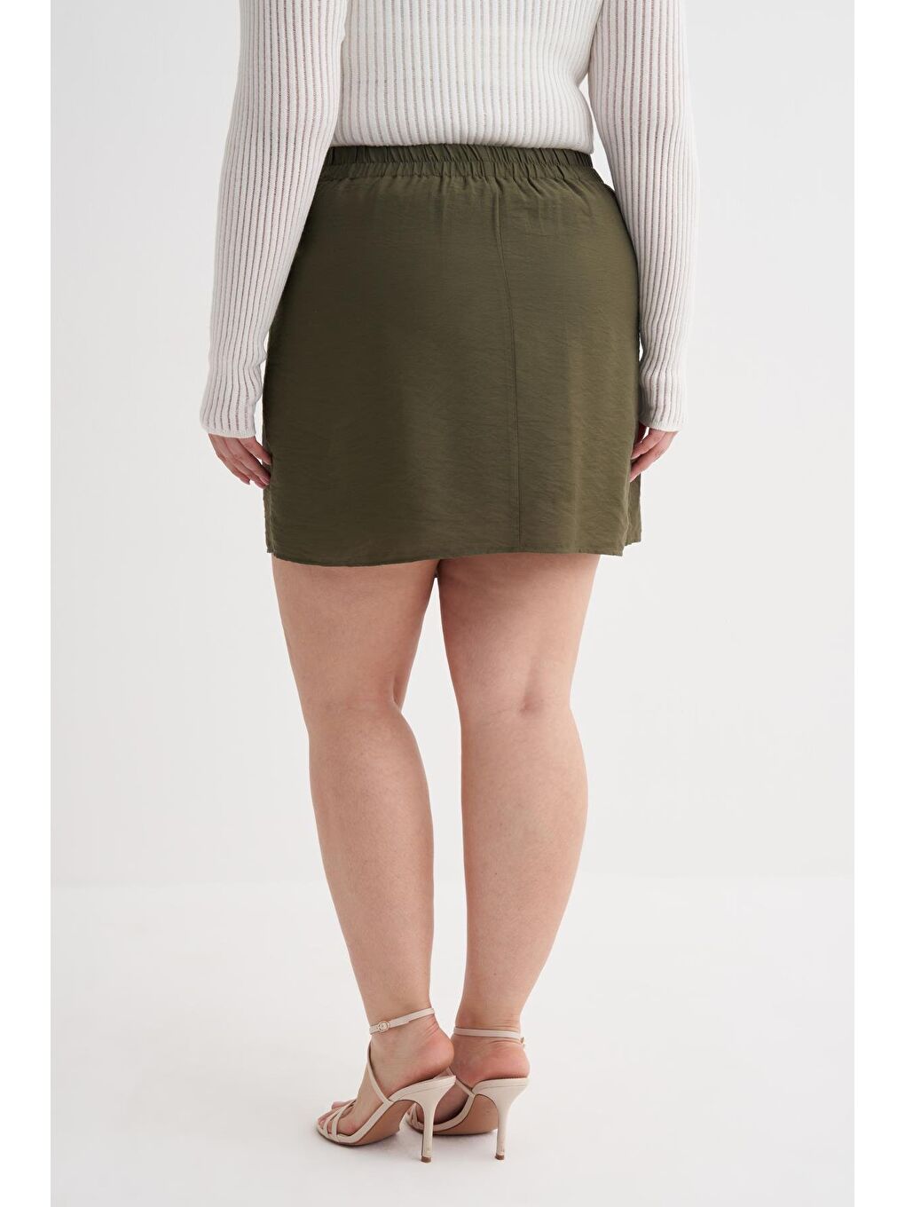 Haki Düğüm Detaylı Şort Etek-4
