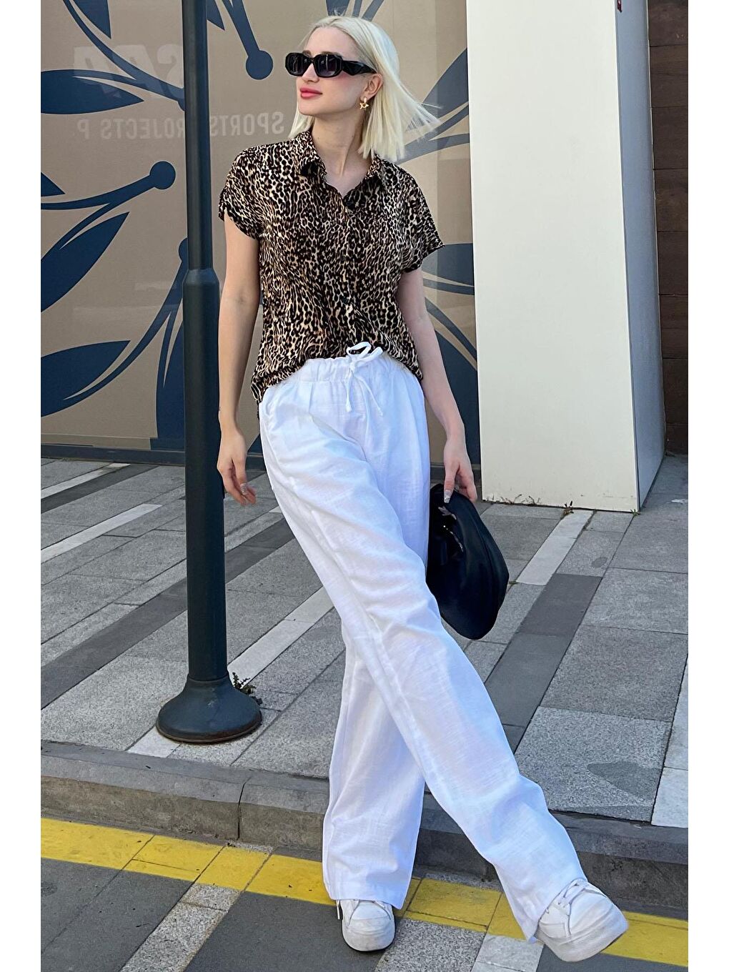 Bej Leopar Desenli Kısa Kollu Kadın Gömlek Mg2098-3