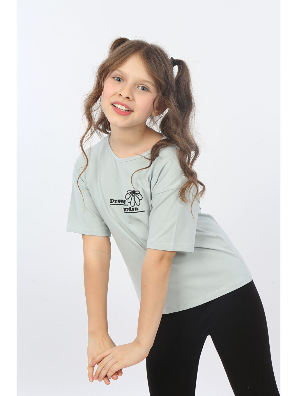 Gri Kız Çocuk Dreamy Garden Nakışlı Tişört-2