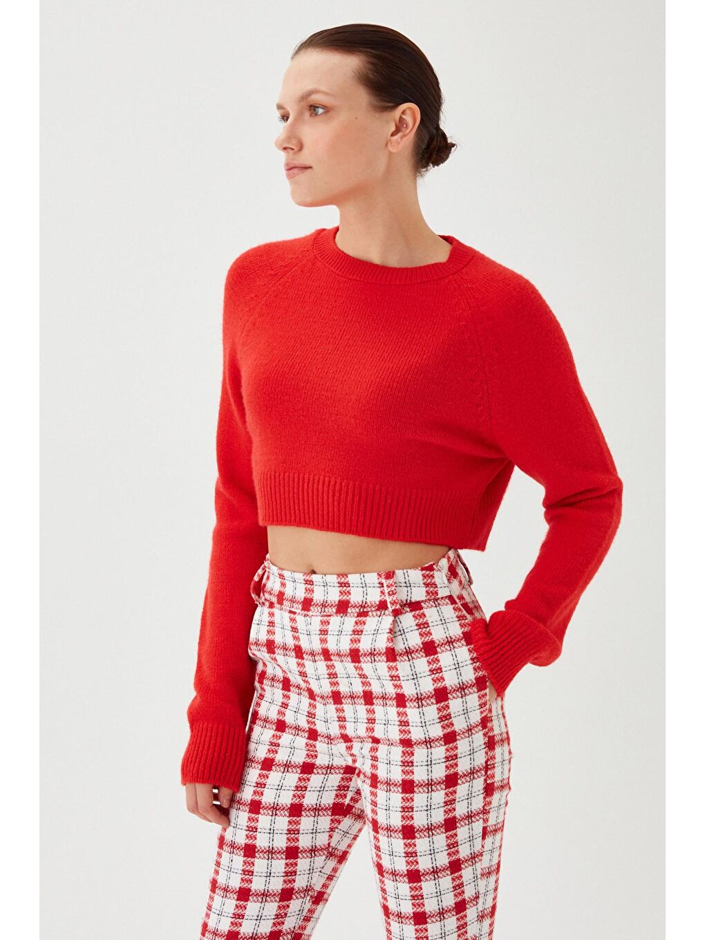 Kırmızı Kadın Nar Bisiklet Yaka Yumuşak Dokulu Crop Triko Kazak