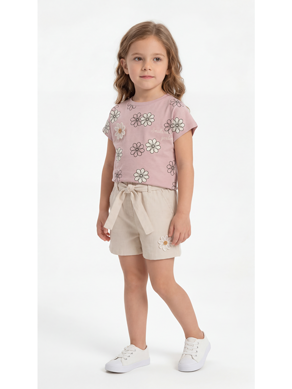 Pembe Çiçek Desenli Aplikeli Kemerli Kız Çocuk Tişört-Şort Takım-1