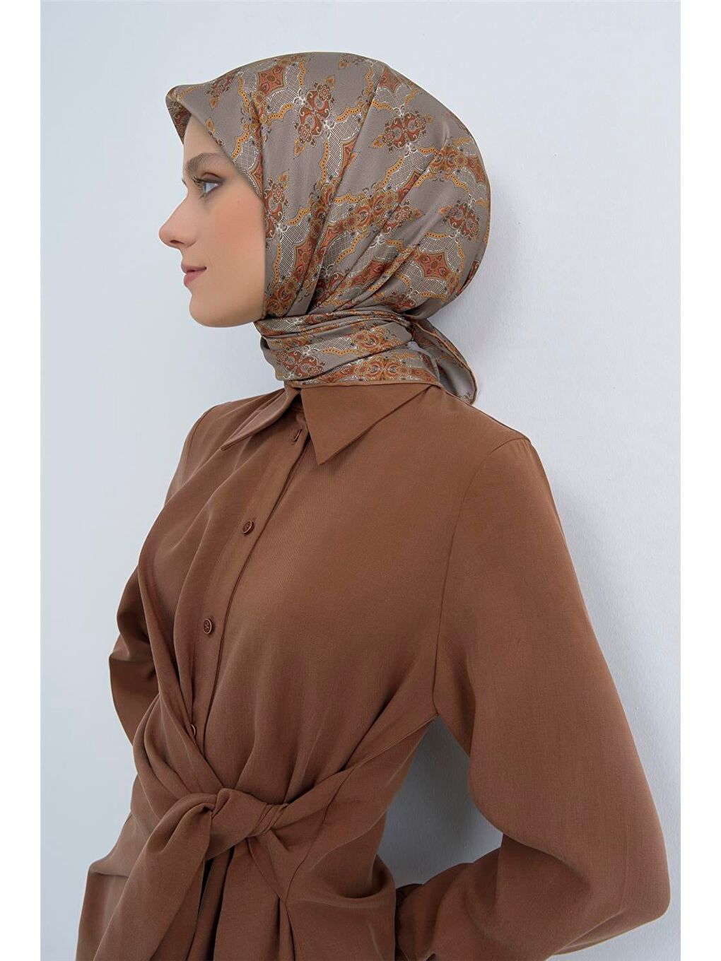 Bej Saf İpek Twill Eşarp 9522D 31-2