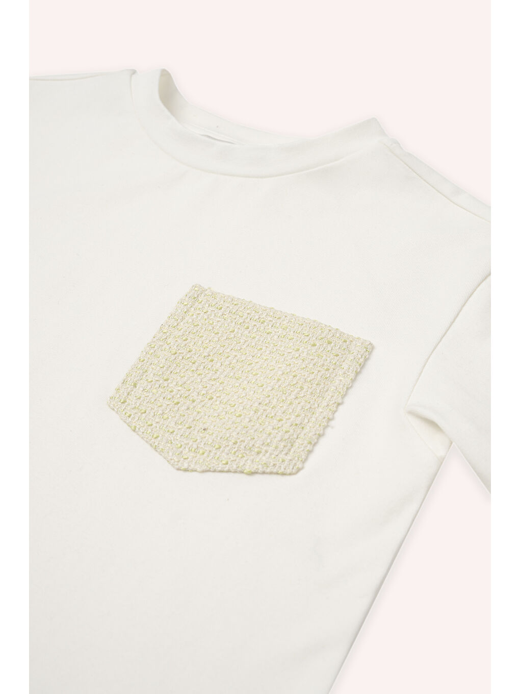 Kız Çocuk Cep Detaylı T-Shirt Ekru-1