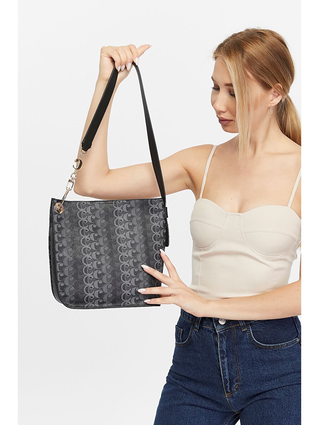 Siyah Kadın Omuz Çantası-4