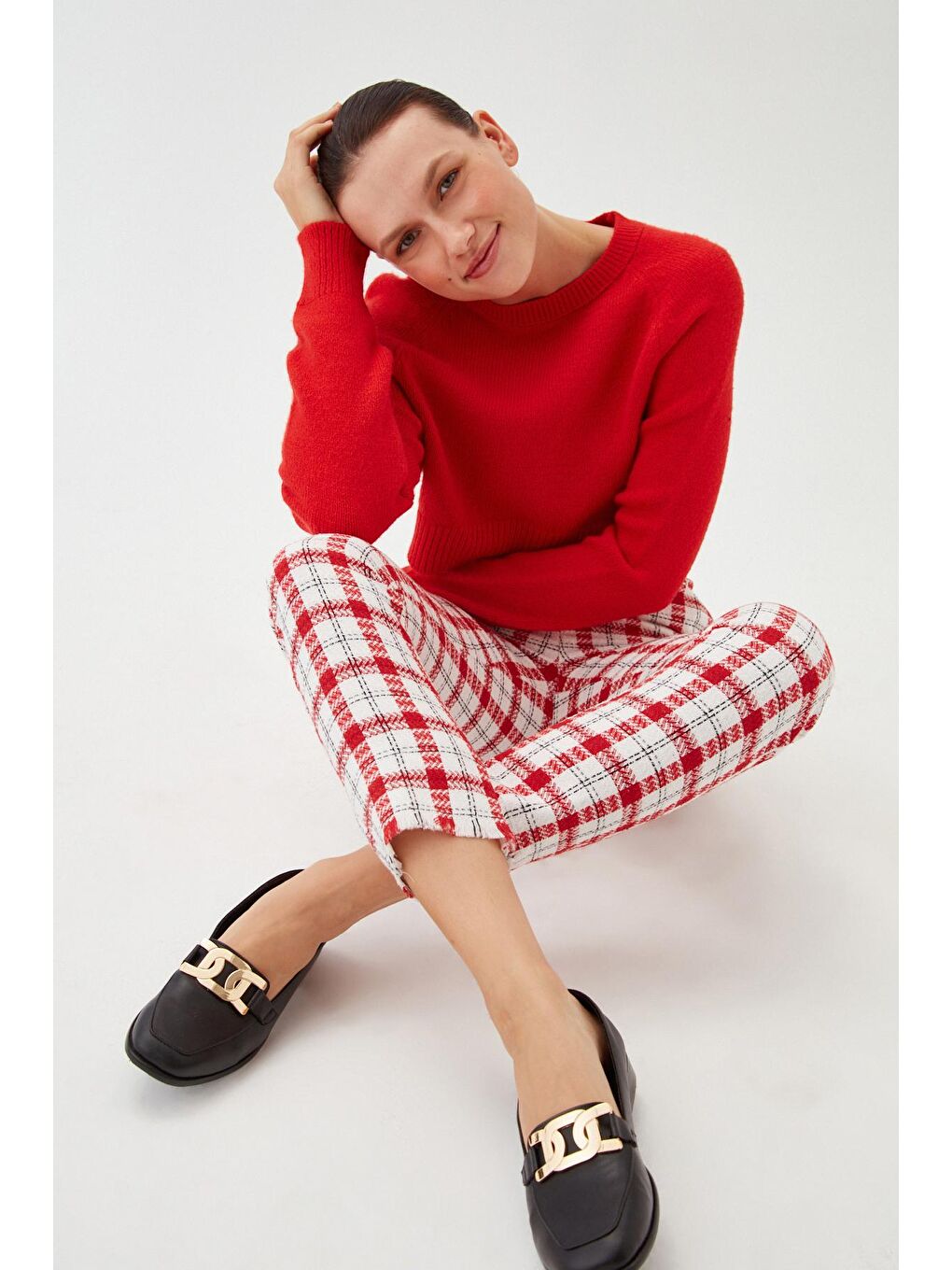 Kırmızı Kadın Nar Bisiklet Yaka Yumuşak Dokulu Crop Triko Kazak-1