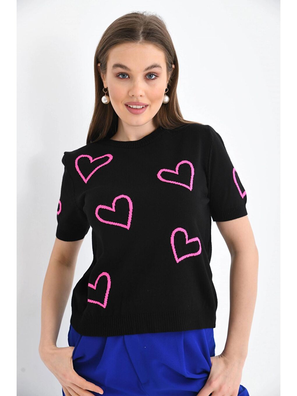 Siyah Renk Kalp Detaylı Kadın Kazak-3