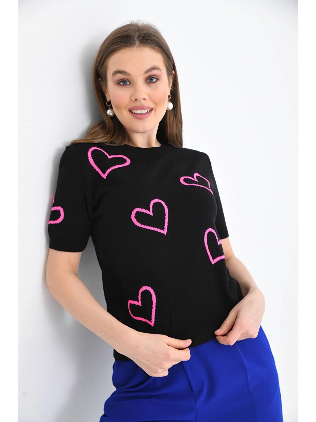 Siyah Renk Kalp Detaylı Kadın Kazak-4