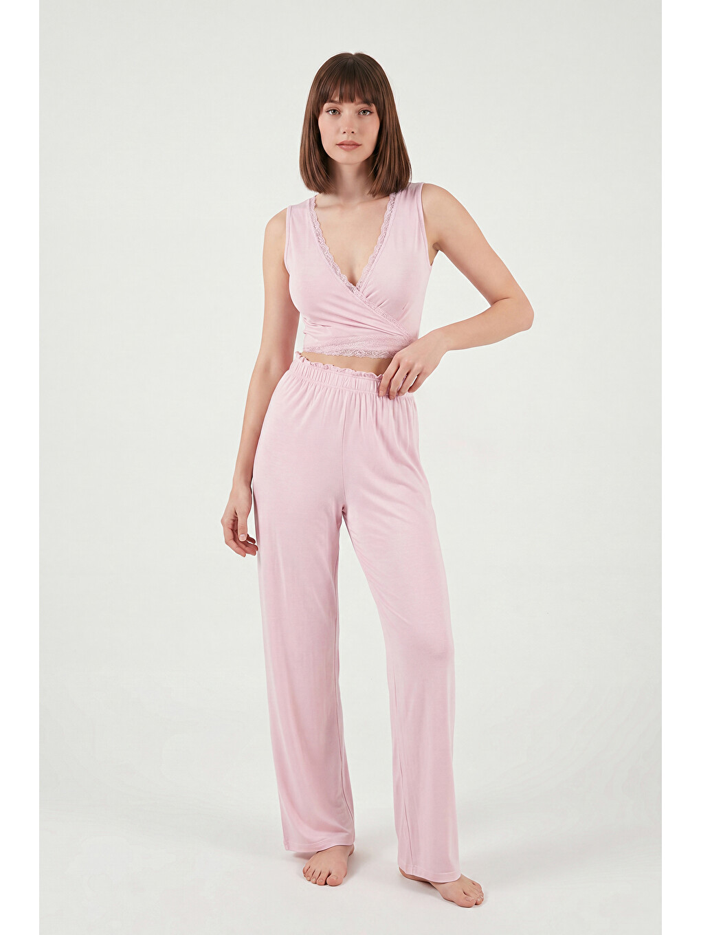 Pembe Yumuşak Dokulu Sırtı Bağlamalı Dantelli Crop Pijama Takımı 6575015-3
