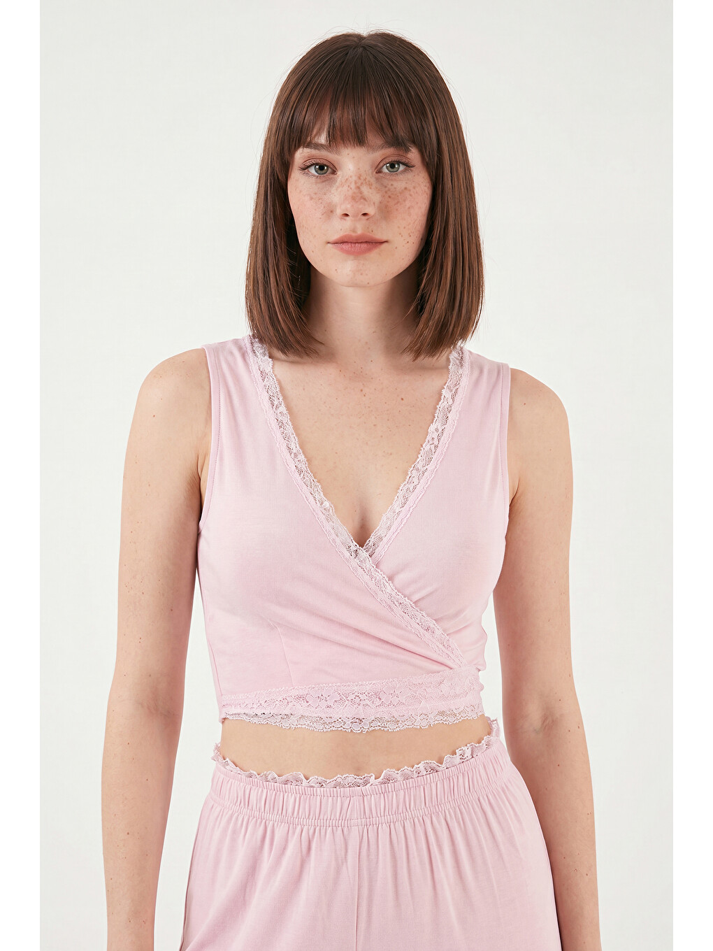 Pembe Yumuşak Dokulu Sırtı Bağlamalı Dantelli Crop Pijama Takımı 6575015-5