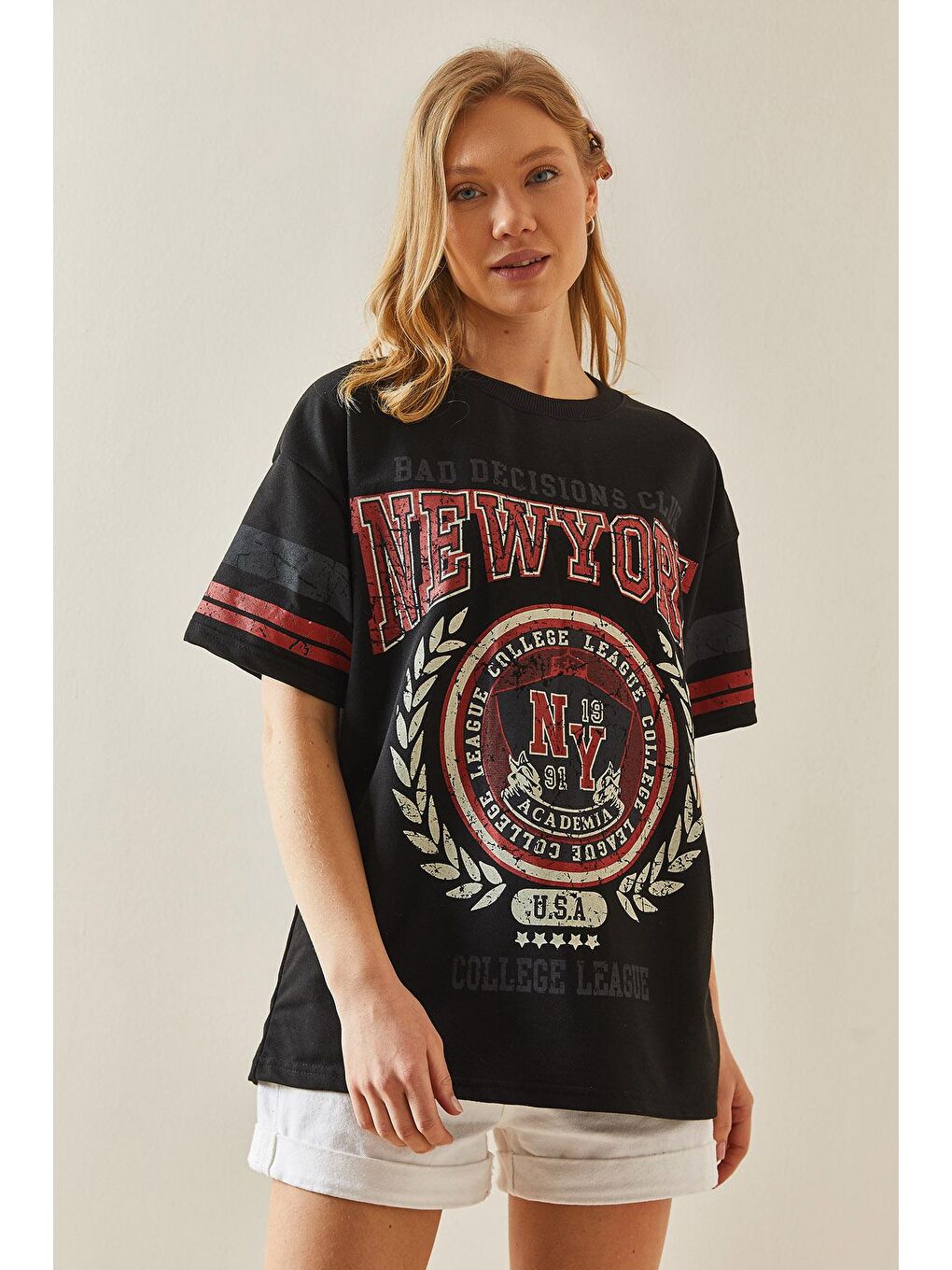 Siyah Baskılı Bisiklet Yaka Oversize Tişört 5YXK1-48006-02