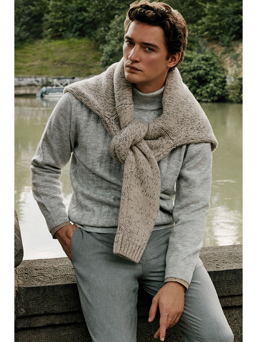 Erkek Gri Melanj Standart Fit Normal Kesim Tam Balıkçı Yaka Jakarlı Triko Kazak-4