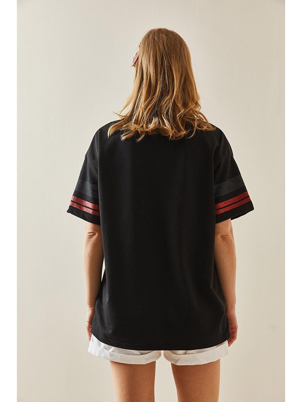 Siyah Baskılı Bisiklet Yaka Oversize Tişört 5YXK1-48006-02-3