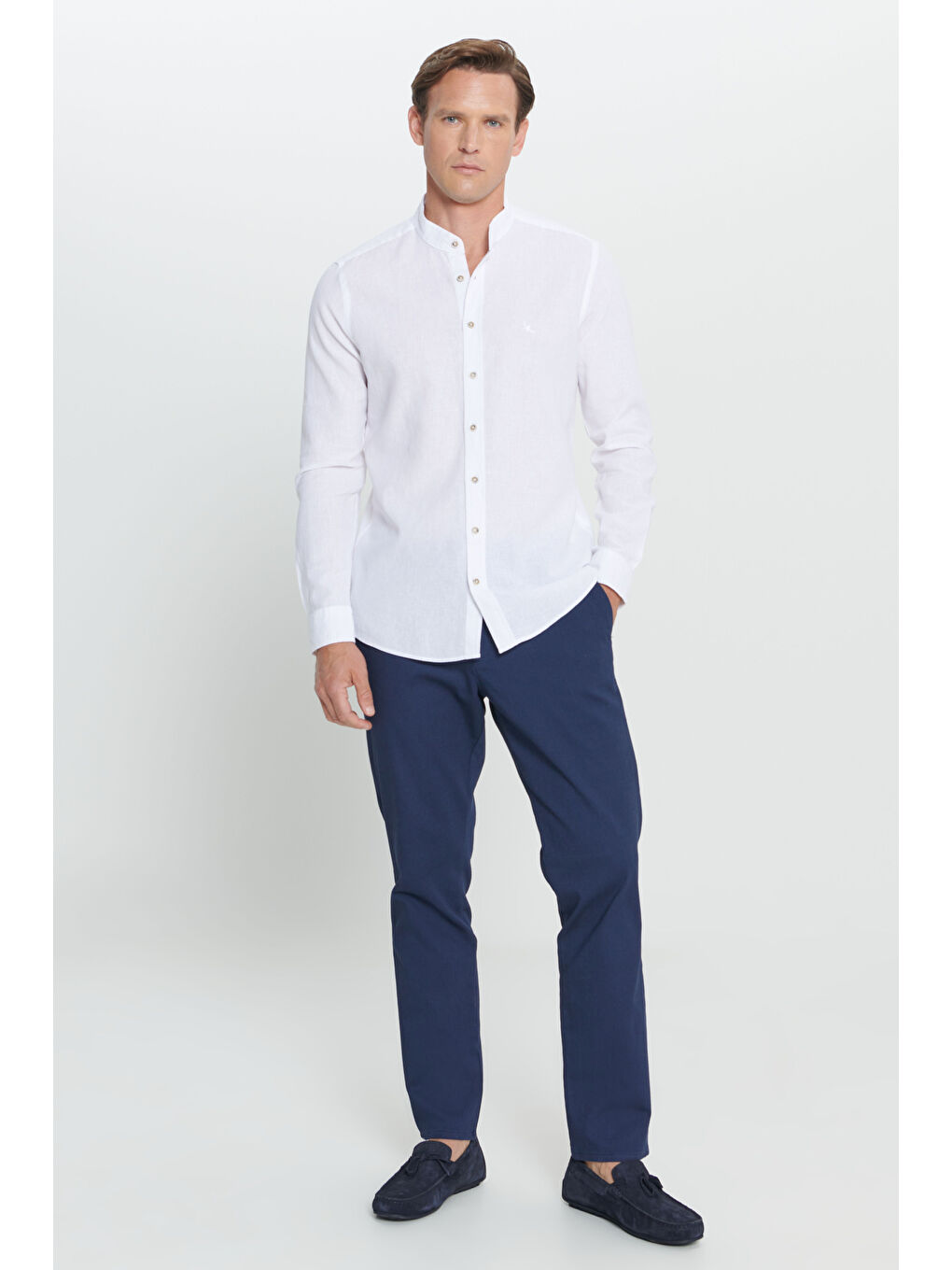 Erkek Beyaz Slim Fit Dar Kesim Hakim Yaka Keten Gömlek-1