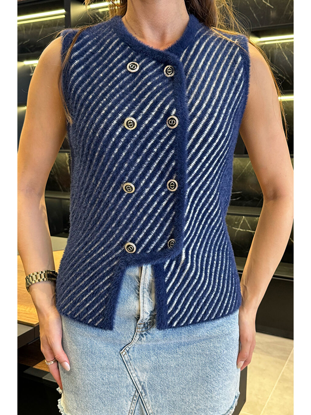 Lacivert Kadın  İplik Sakallı Triko Yelek-2