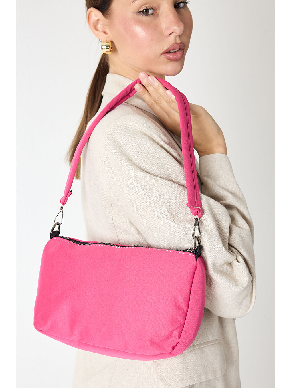 Kadın Fuşya Minimal Tasarım Kumaş Baget Omuz Çantası-2