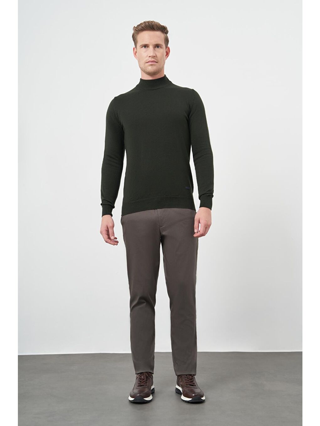 Koyu Haki Uzun Kol Düz Örme Yarım Balıkçı Yaka Classic Comfort Fit Triko 1012245001-1