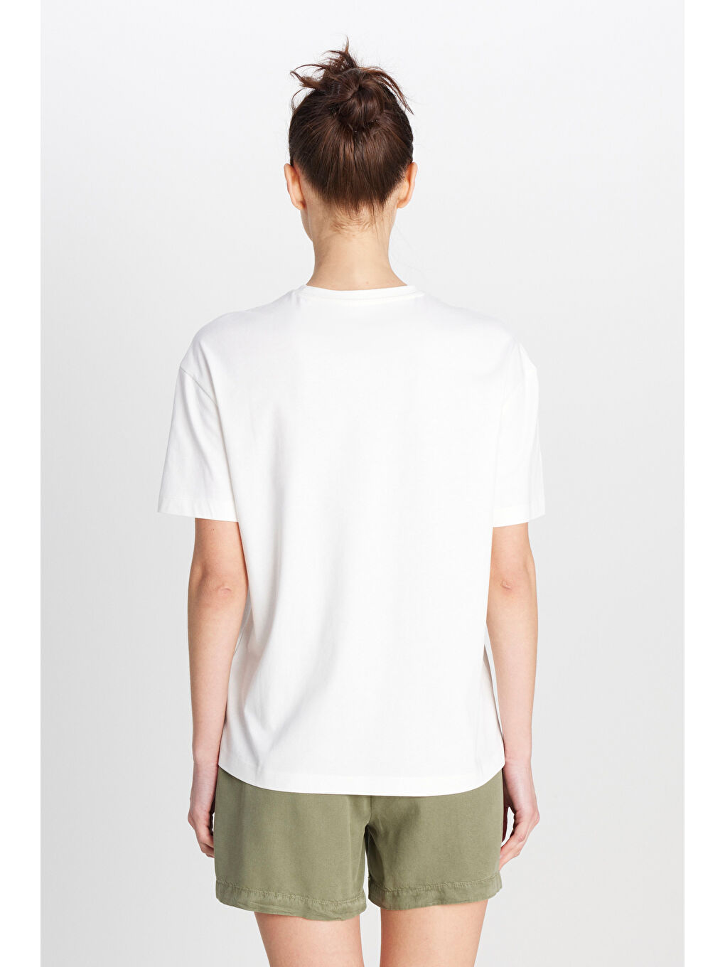 Regular Fit Normal Kesim Bisiklet Yaka %100 Pamuk Kırık Beyaz Tişört-4