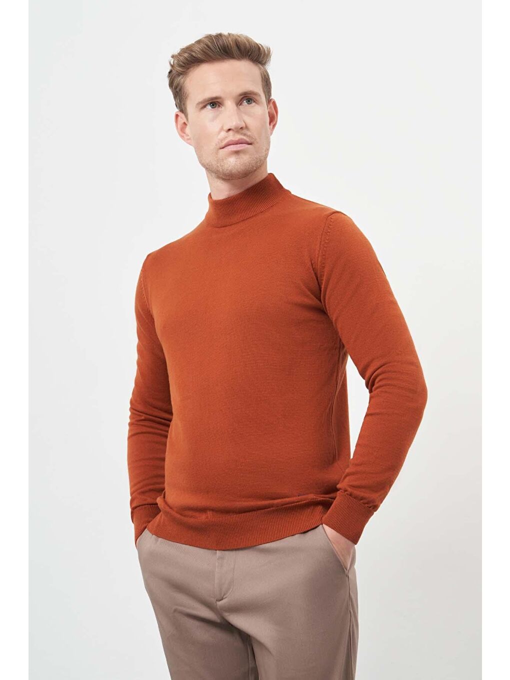 Kahverengi Kiremit Uzun Kol Düz Örme Yarım Balıkçı Yaka Classic Comfort Fit Triko 1012245001-3