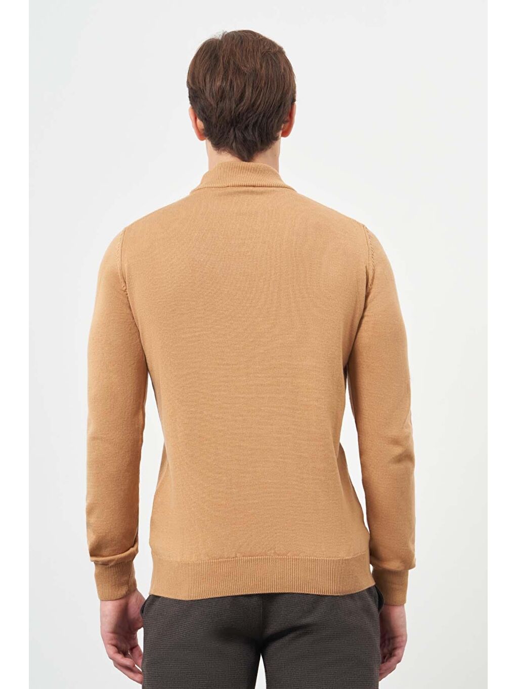 Kahverengi Camel Uzun Kol Düz Örme Yarım Balıkçı Yaka Classic Comfort Fit Triko 1012245001-4