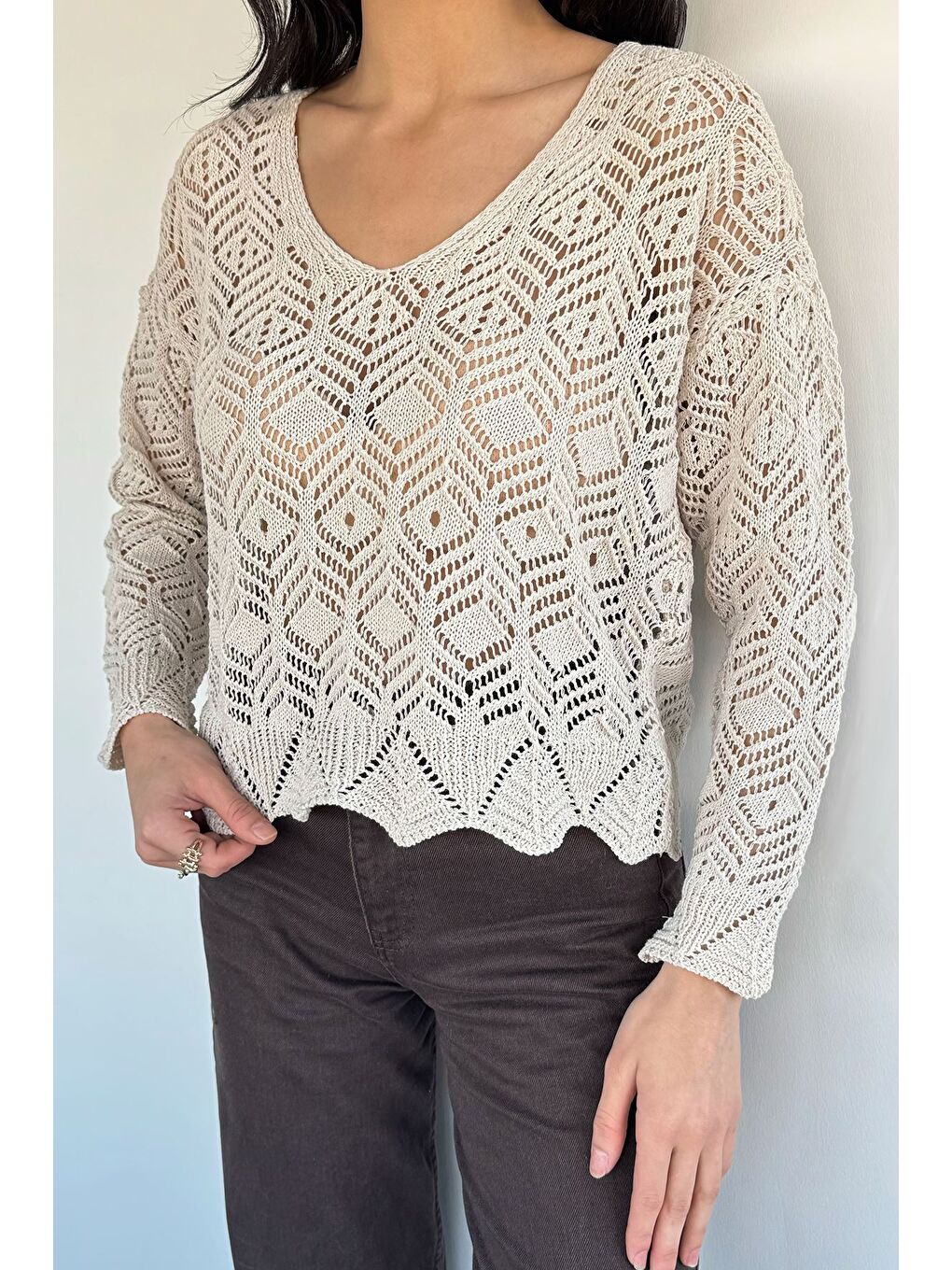 Ekru Kadın V Yaka Ajurlu Triko Bluz-2