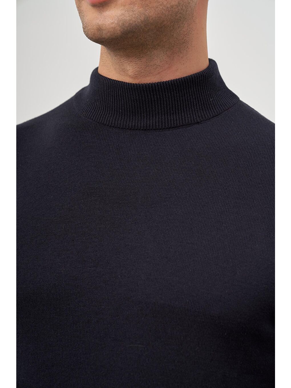 Koyu Lacivert Uzun Kol Düz Örme Yarım Balıkçı Yaka Classic Comfort Fit Triko 1012245001-5