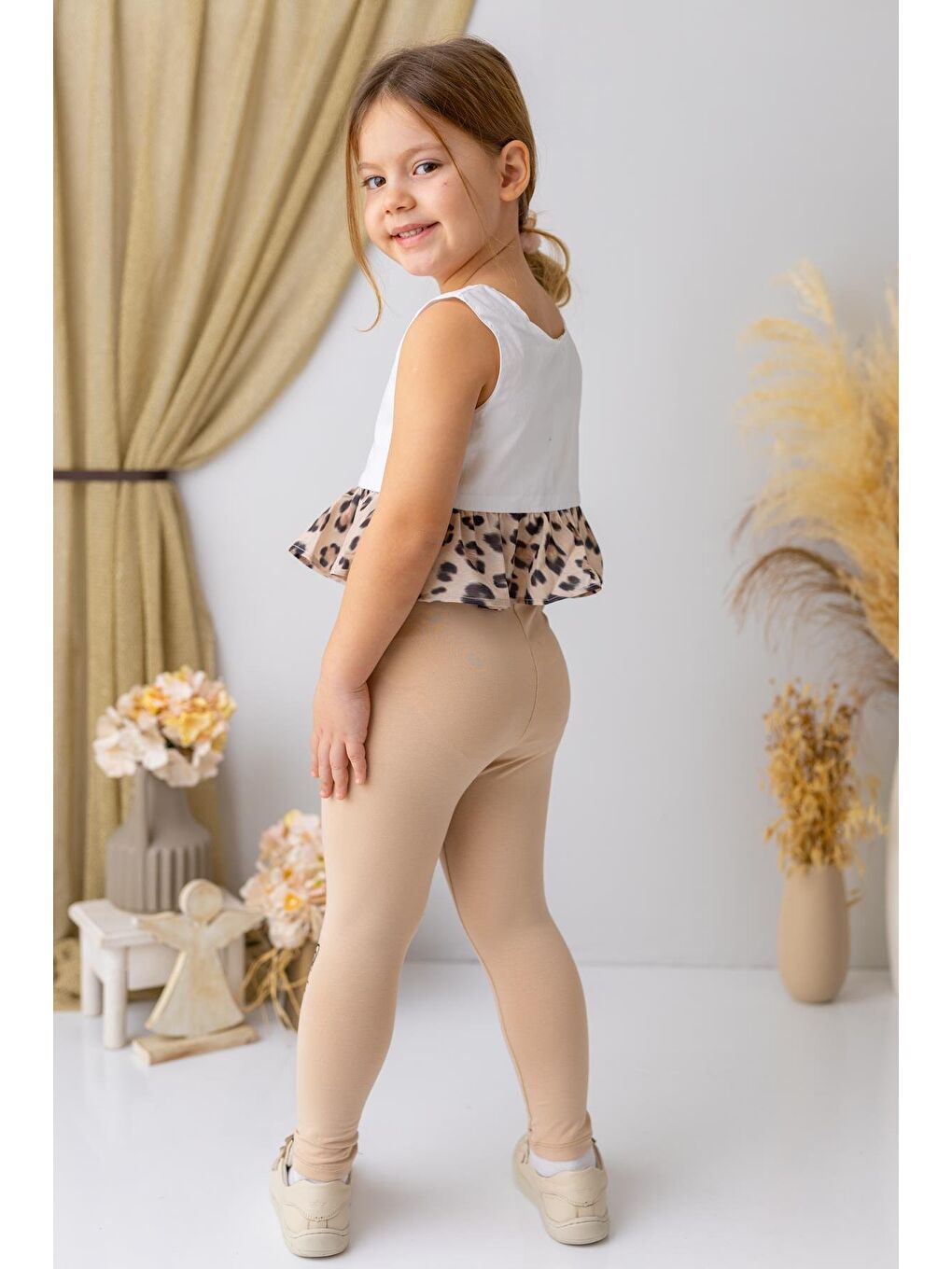 Kız Çocuk Nakış Detaylı Uzun Tayt - Bej-1