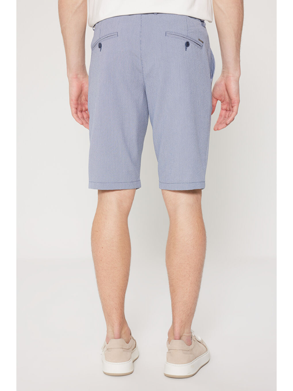 Erkek Lacivert Slim Fit Dar Kesim Yan Cepli Gofre Desenli Şort-4