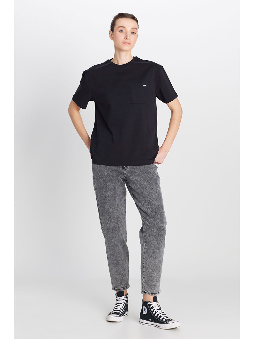 %100 Pamuk Regular Fit Normal Kesim Bisiklet Yaka Cep Detaylı Siyah Tişört-2