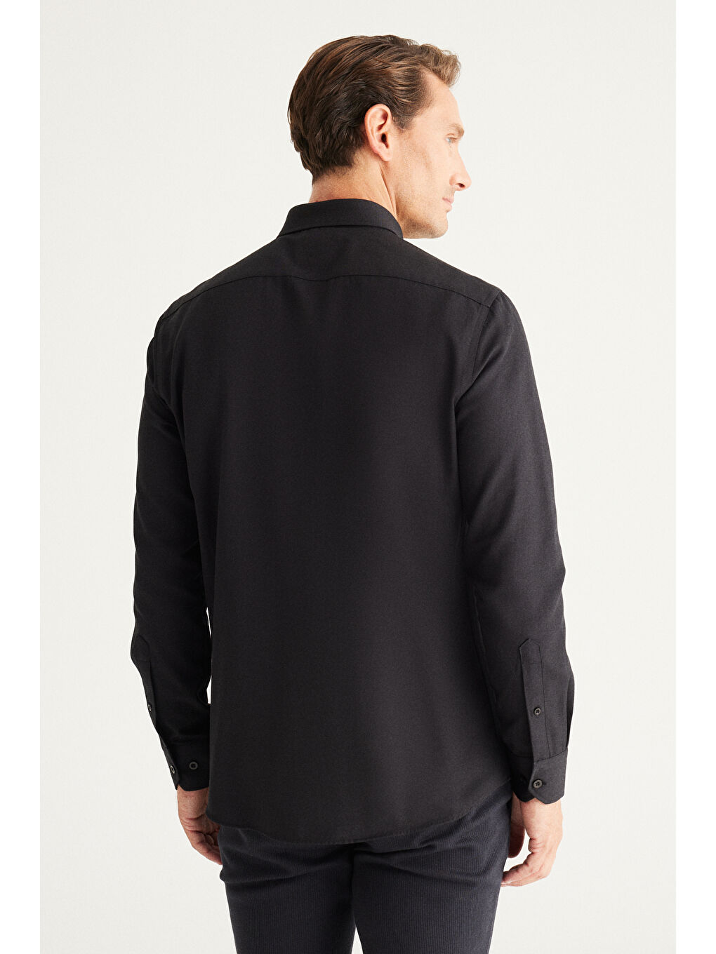 Erkek Siyah Tailored Slim Fit Dar Kesim Düğmeli Yaka Oxford Gömlek-6