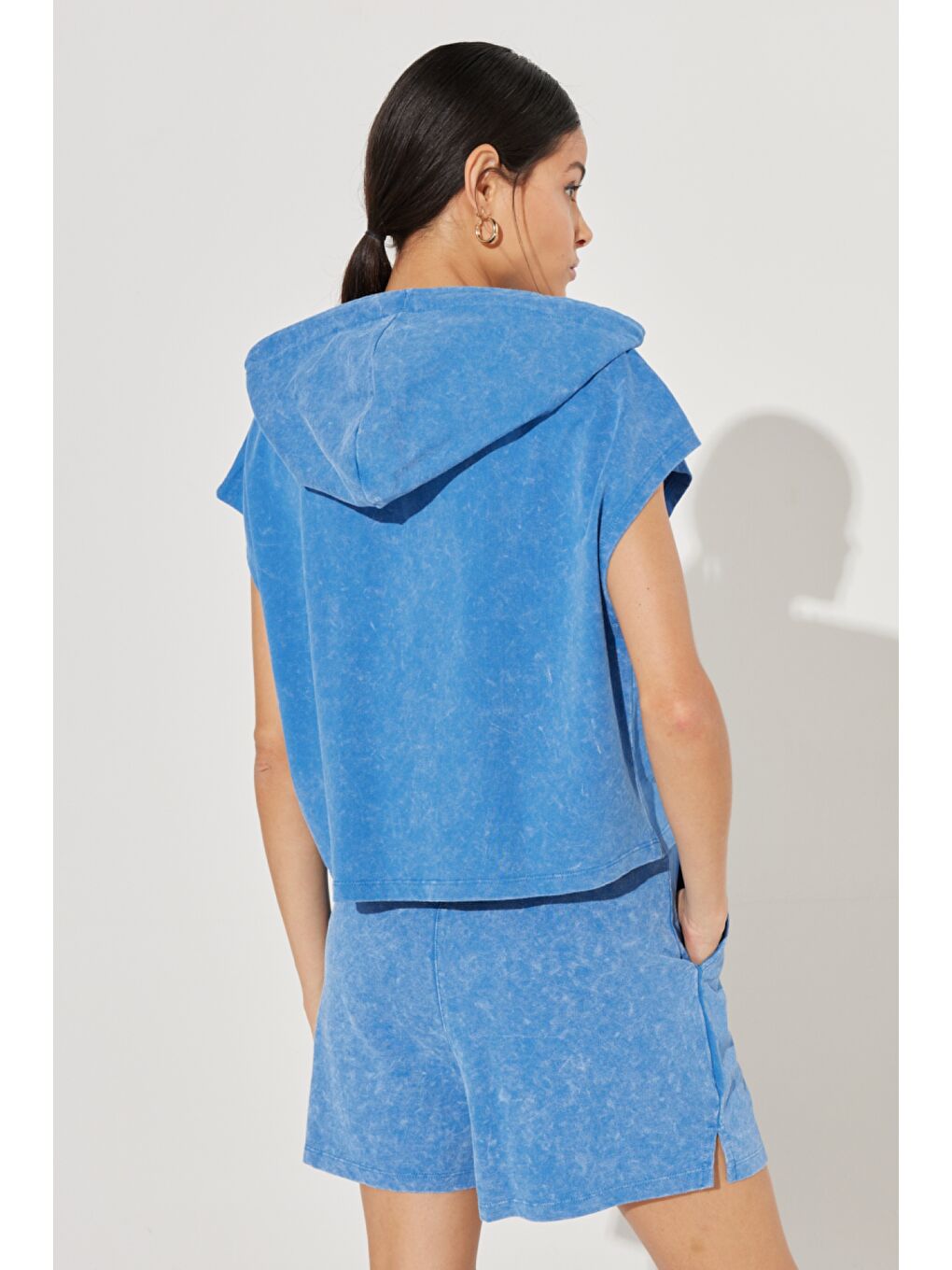 Yeşil Regular Fit %100 Pamuk Kapüşonlu Yaka Mavi Kolsuz Sweatshirt-5