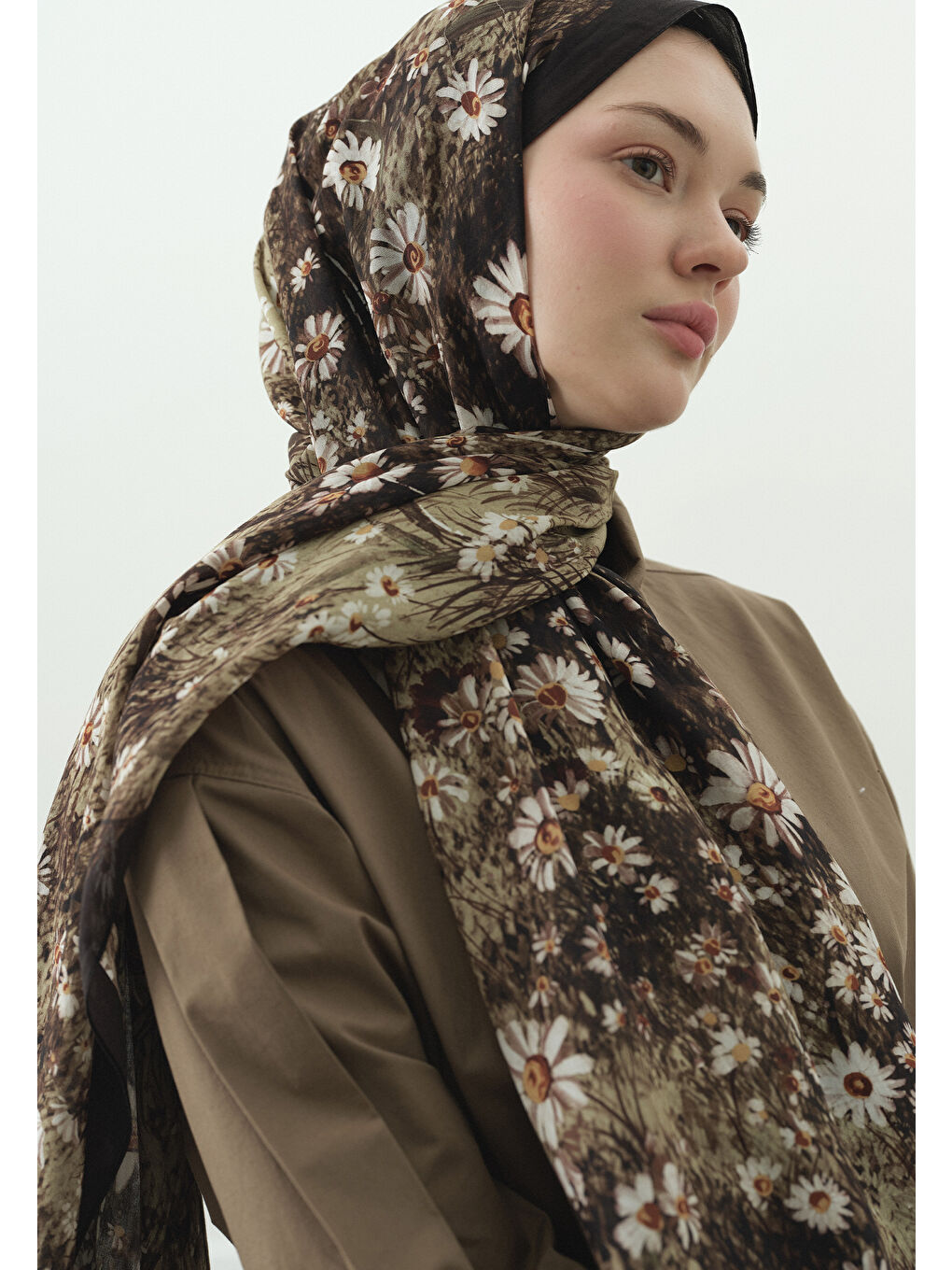 Bej TINY DAISY DESENLİ PAMUK VİSKON ŞAL VİZON-3