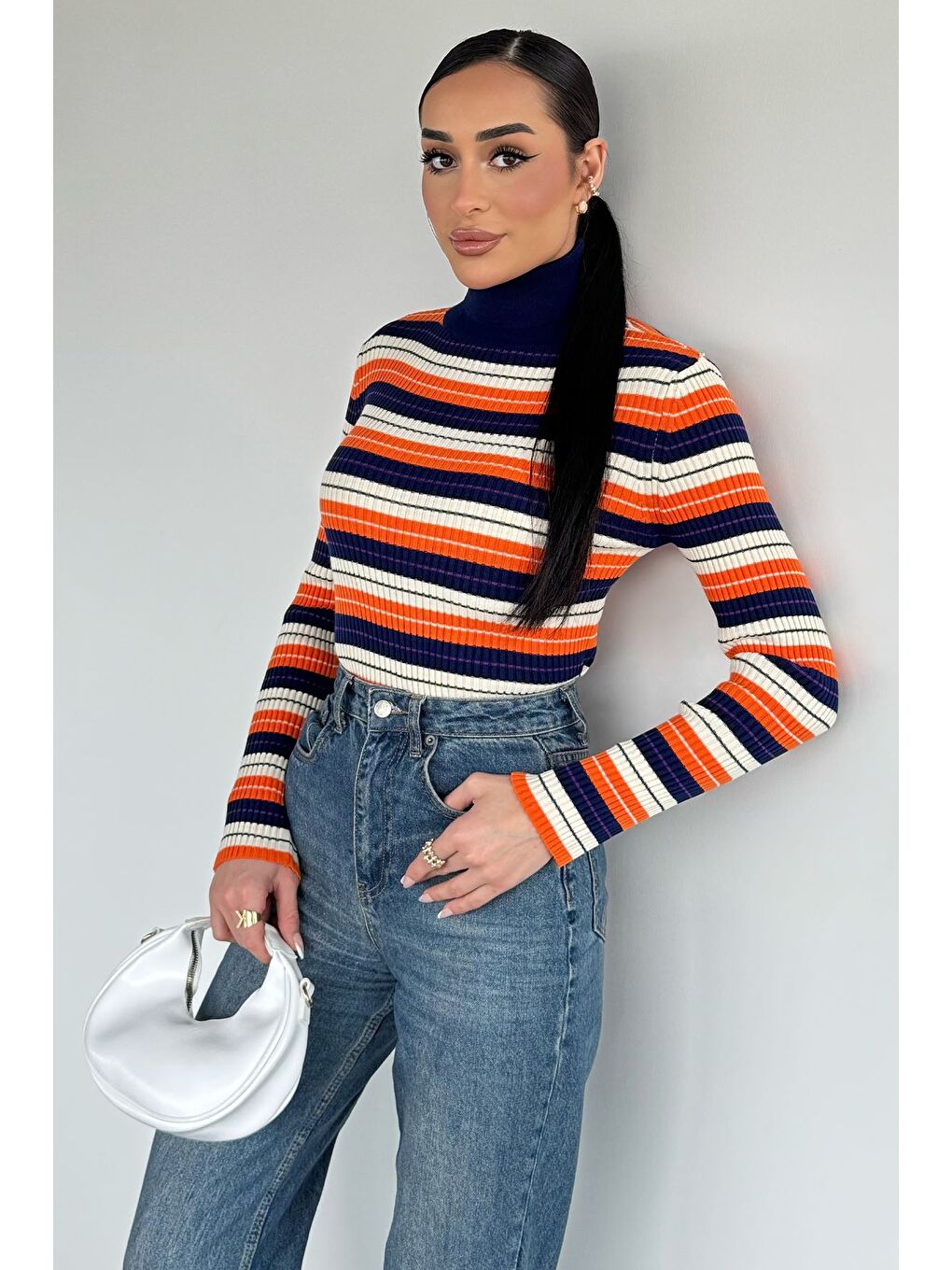 Lacivert Kadın Boğazlı Çizgi Desenli Triko Bluz-1