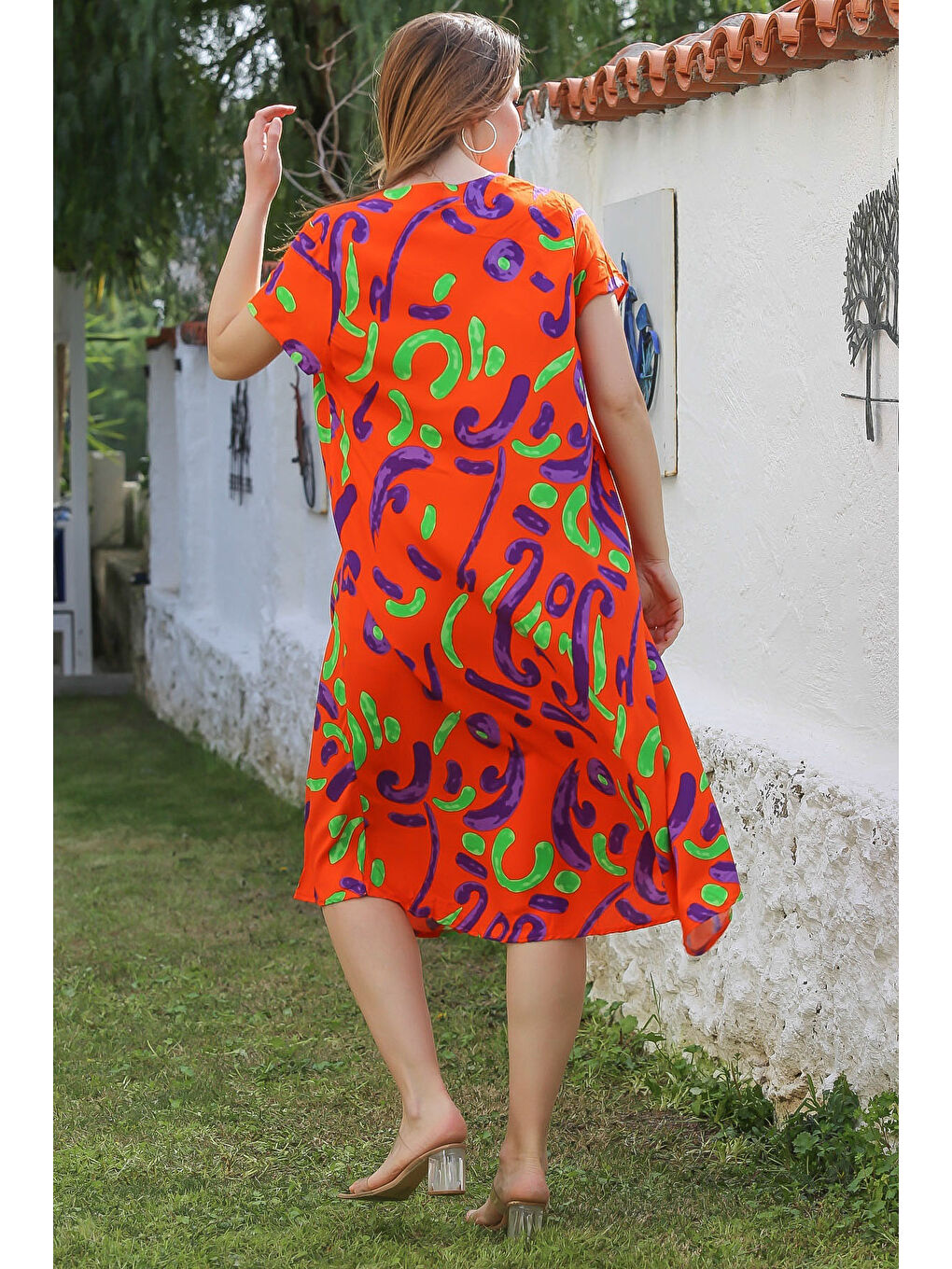 Turuncu V Yaka Düşük Kol Allover Baskılı Casual Viskon Dokuma Elbise 115 66-5