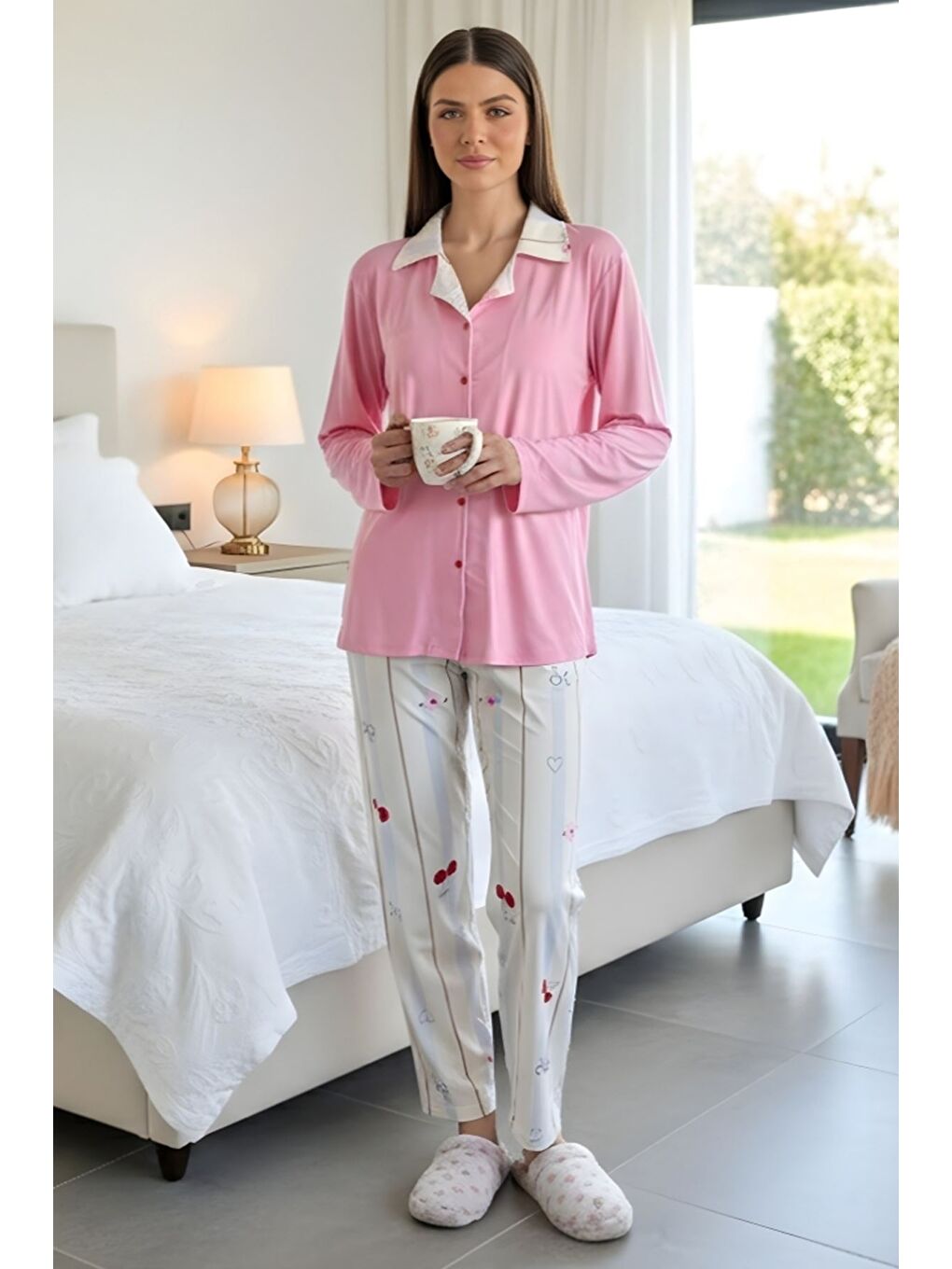 Pembe Boyraz Kadın Ön Düğmeli Kiraz Baskılı Pijama Takımı