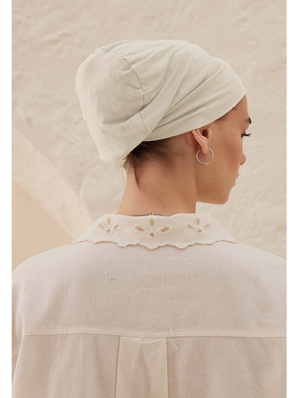 Silikonlu Kaydırmaz Bone Ekru-1