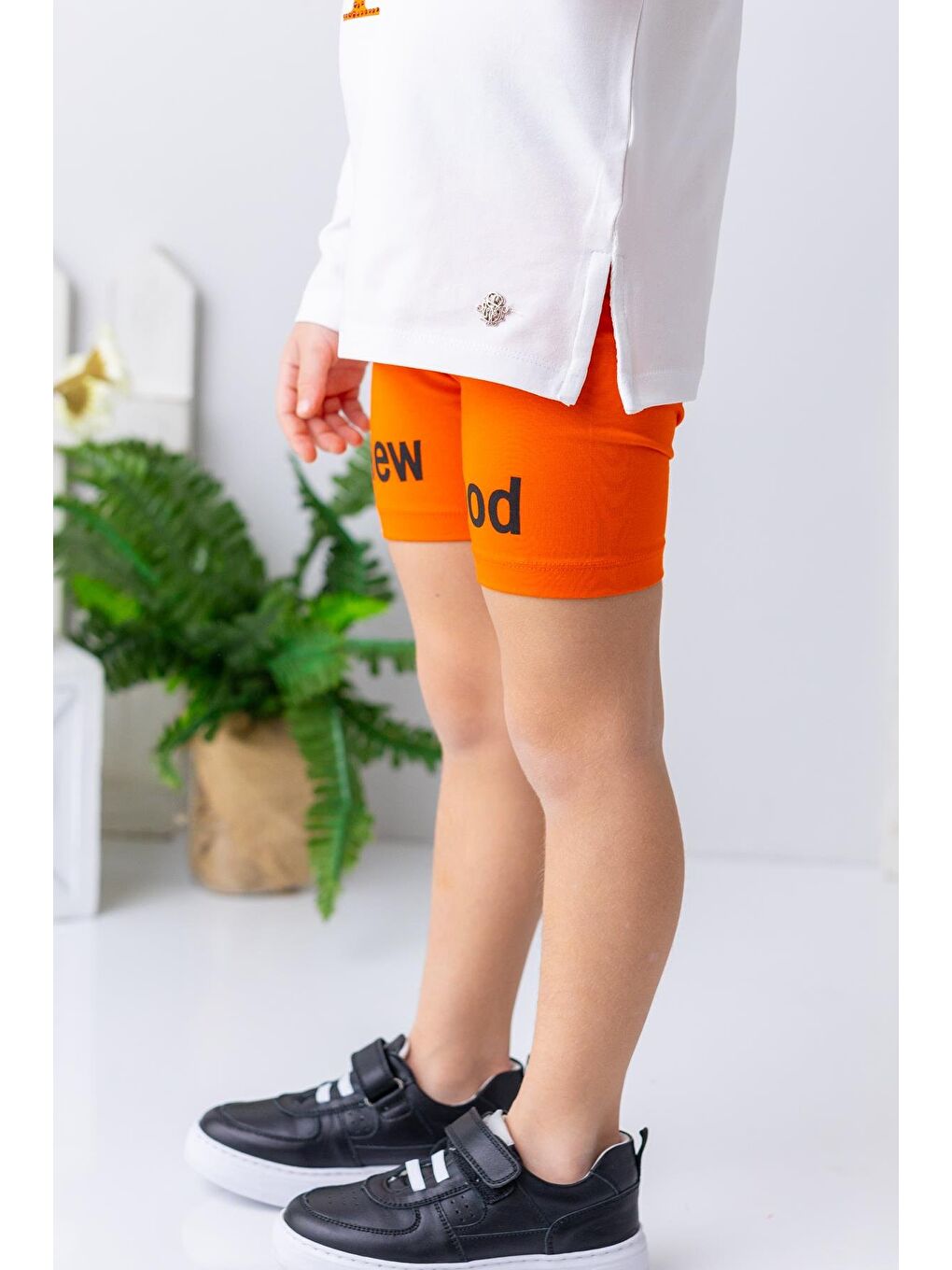 Turuncu Kız Çocuk Yazı Baskılı Kısa Tayt - Oranj-1