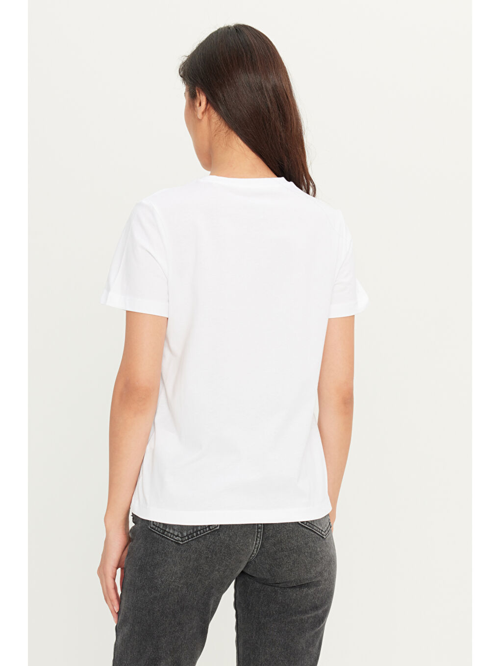 Beyaz %100 Pamuk Regular Fit Normal Kesim Bisiklet Yaka Ekru Tişört-4