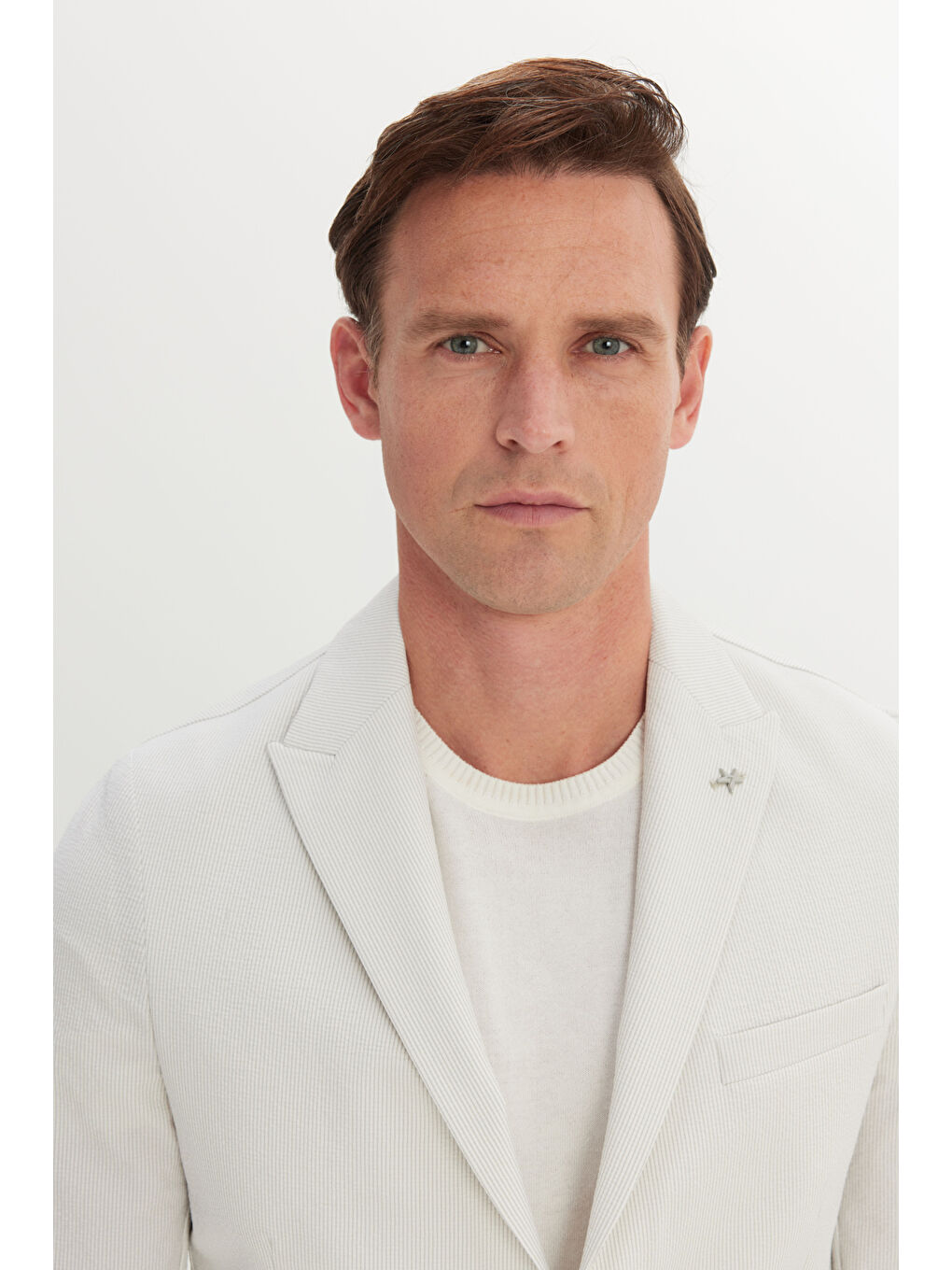 Erkek Ekru Slim Fit Dar Kesim Kırlangıç Yaka Gofre Desenli Takım Elbise-3