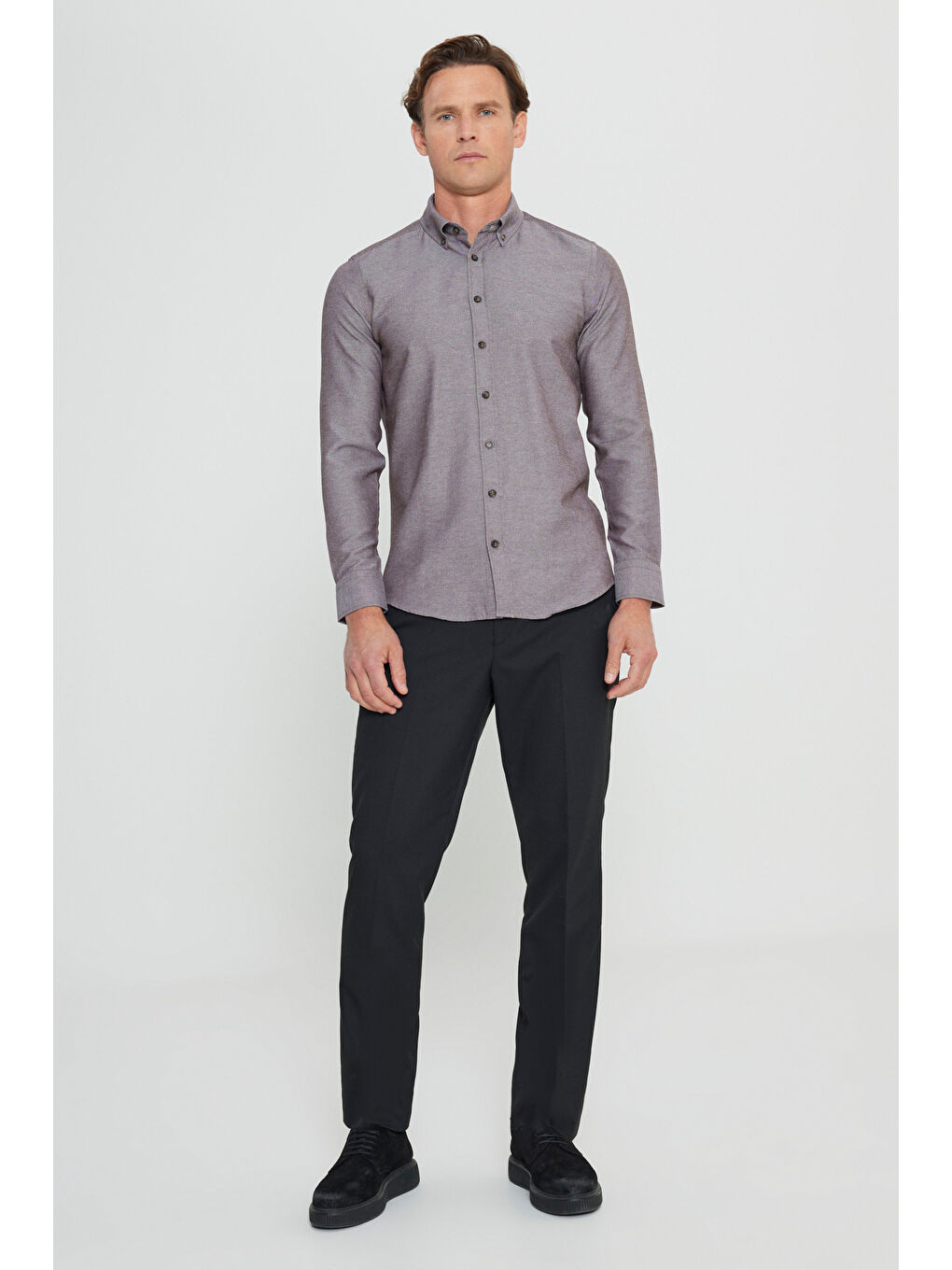 Erkek Kahverengi Tailored Slim Fit Dar Kesim Düğmeli Yaka Oxford Gömlek-1