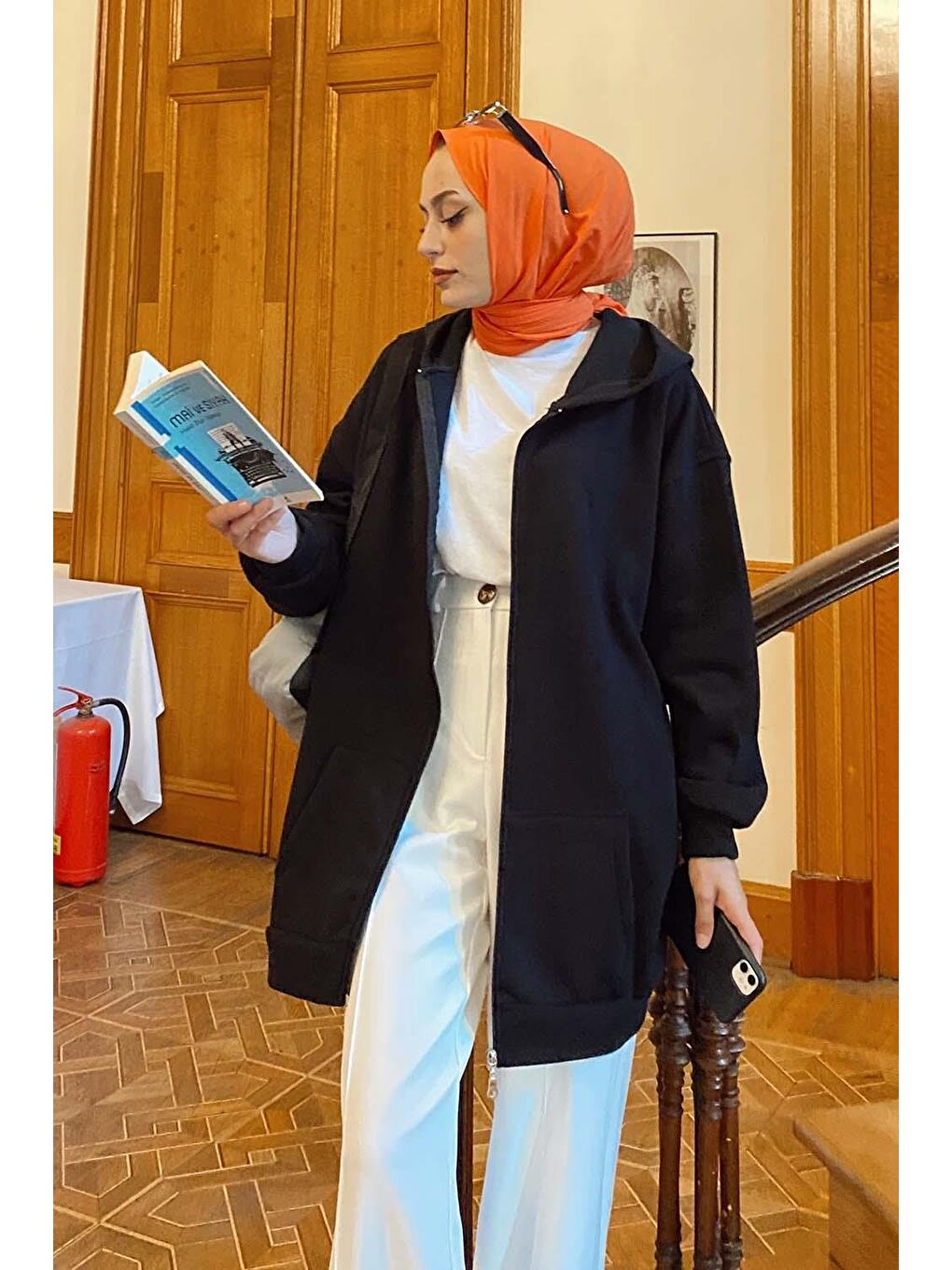 Ön Fermuar Detaylı Hırka Siyah-1