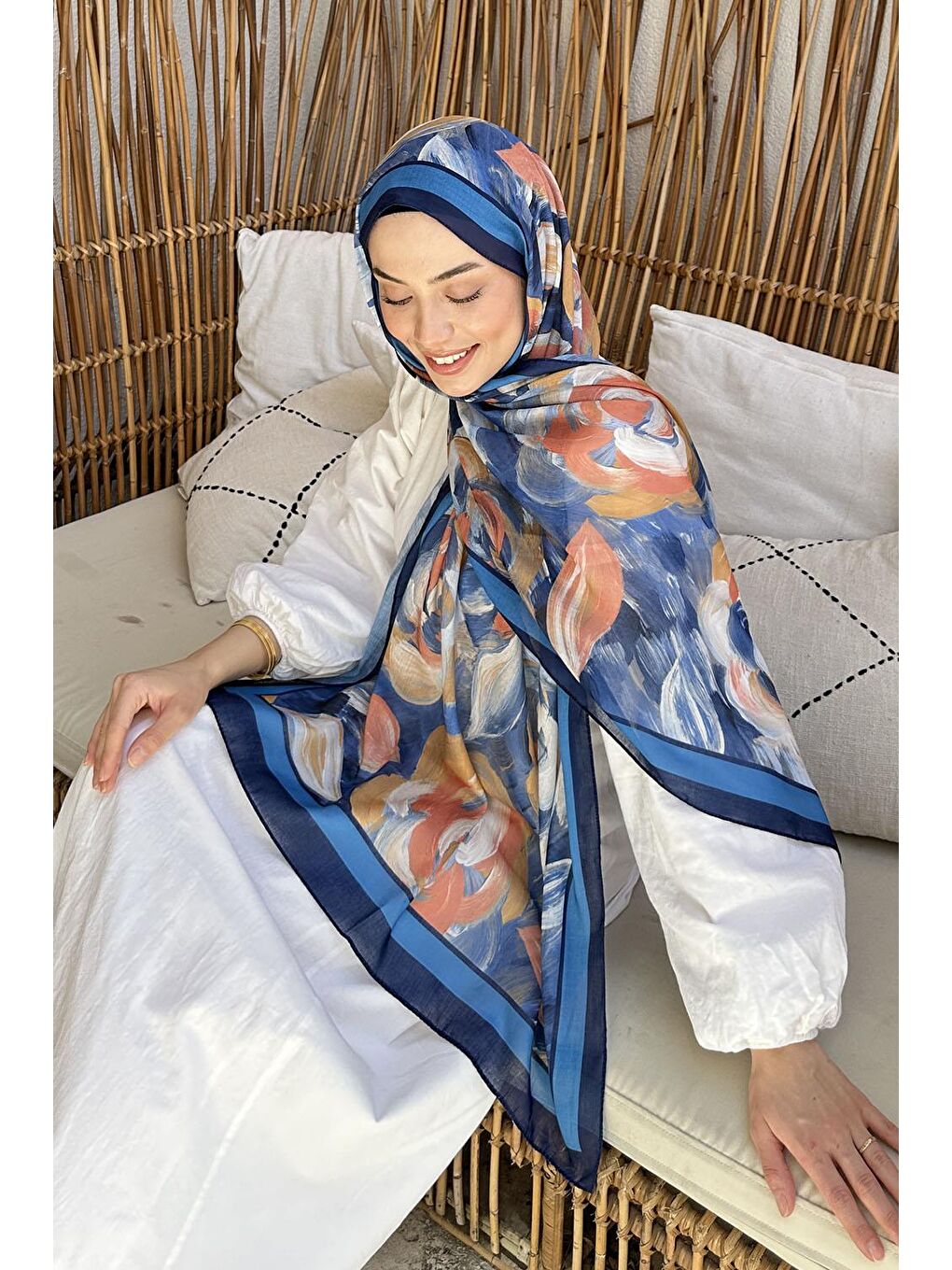 Çiçek Desen Pamuk Şal Lacivert-2