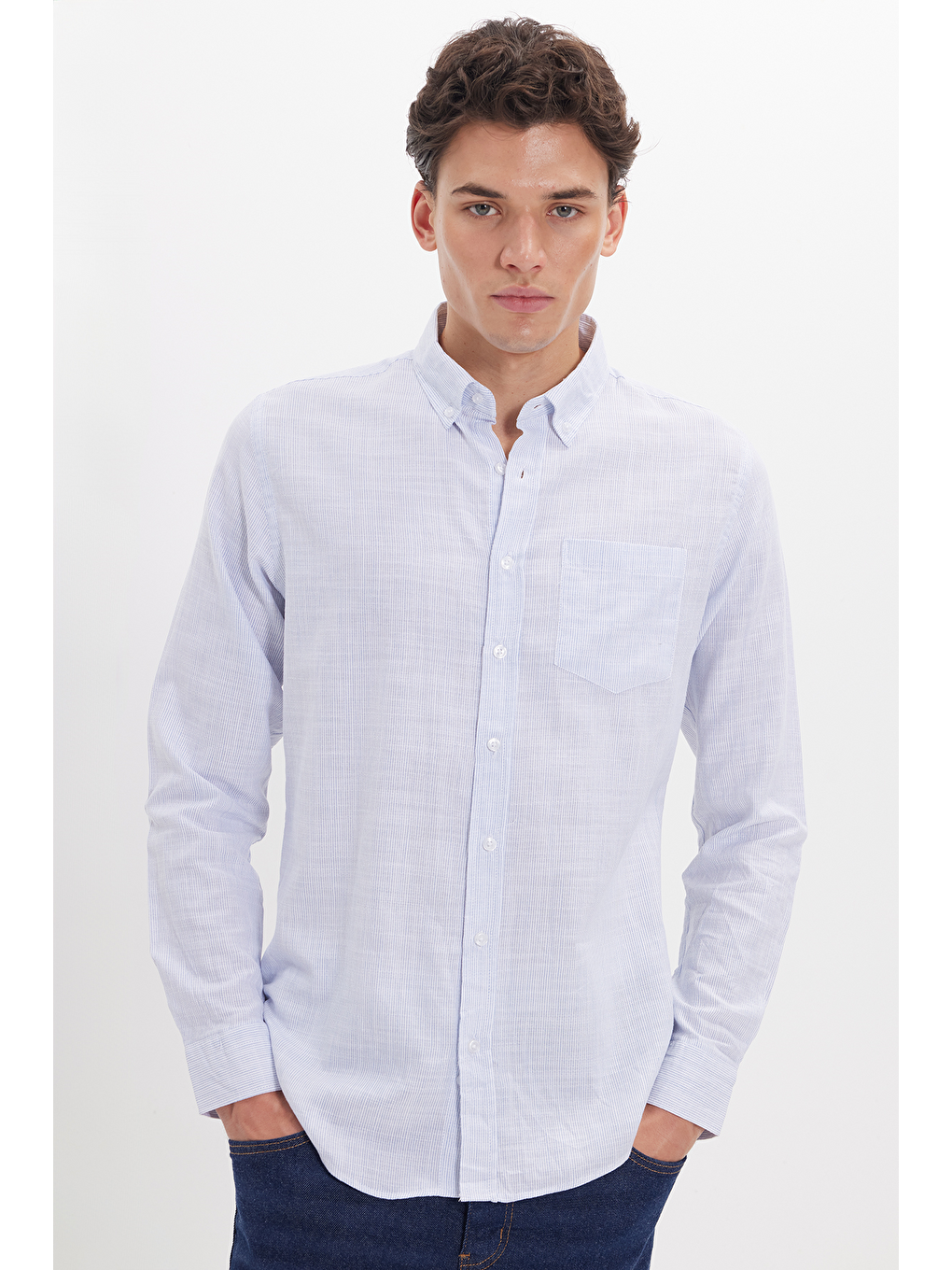 Erkek Slim Fit Dar Kesim %100 Pamuk Düğmeli Yaka Çizgili Uzun Kollu Cepli Keten Efektli Mavi Gömlek-6