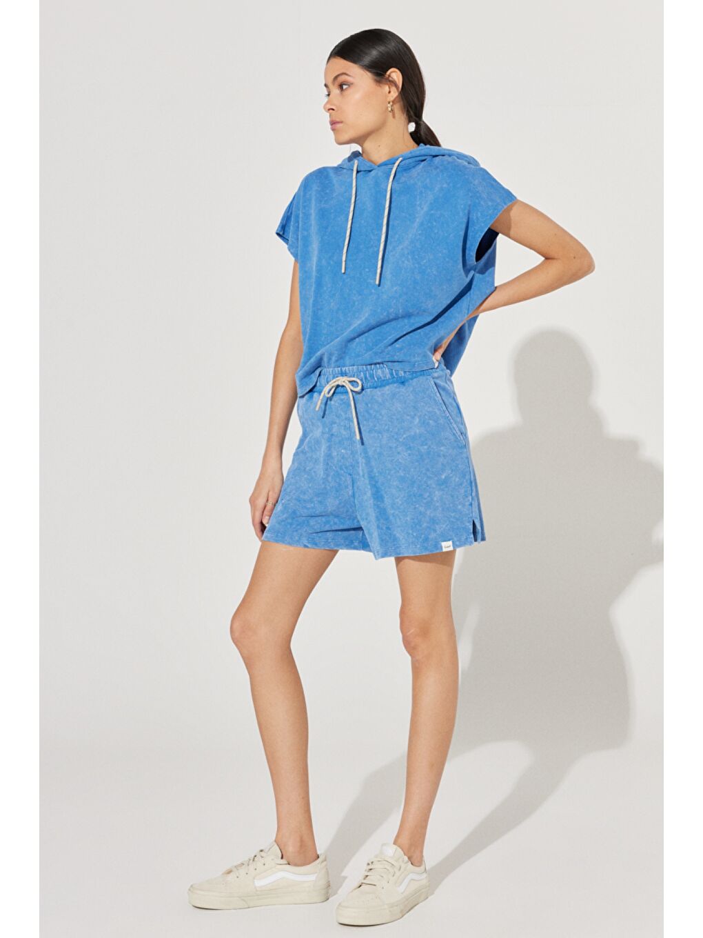 Yeşil Regular Fit Normal Kesim %100 Pamuk Lastikli Bel Mavi Sweat Şort-3