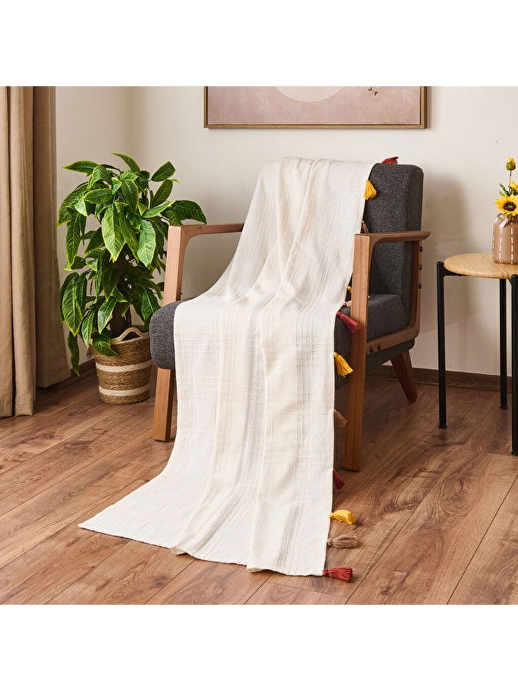 Evidea Soft Püsküllü Koltuk Örtüsü - Ekru - 90x210 cm