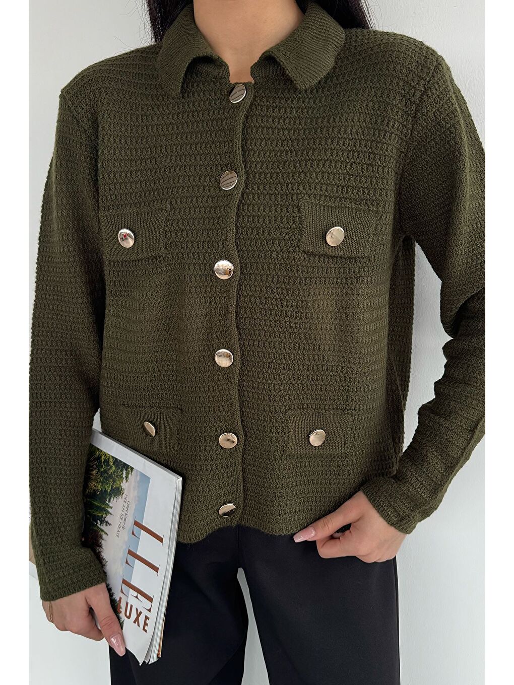 Haki Kadın Polo Yaka Gold Düğme Detaylı Triko Hırka