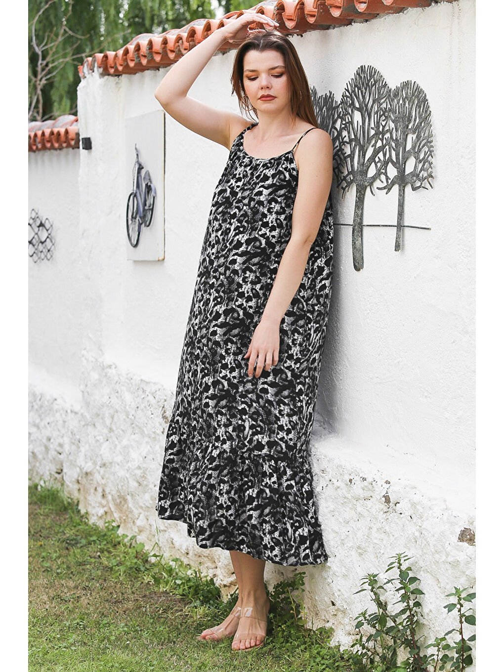 Siyah Leopar Desenli Gizli Cepli Eteği Fırfırlı Ayarlanabilir Askılı Dokuma Elbise 128 66-5