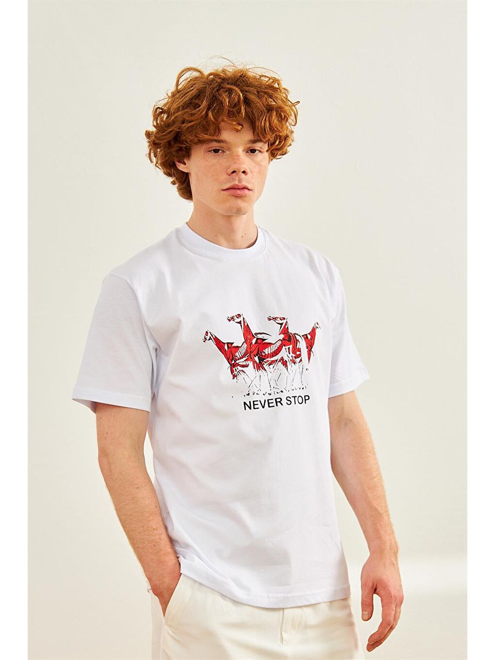 Erkek At Baskılı Oversize Tişört Beyaz-4