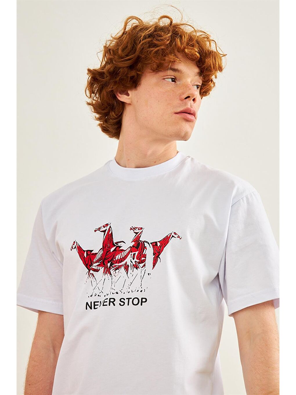 Erkek At Baskılı Oversize Tişört Beyaz-6